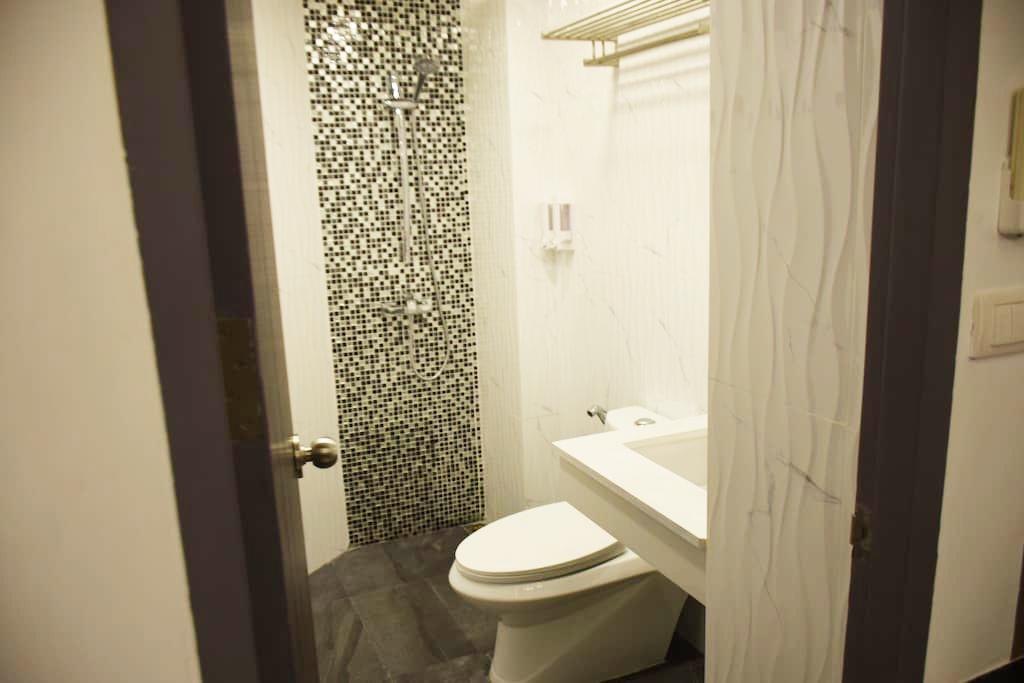 Family Suite Room Pratunam Бангкок Екстер'єр фото