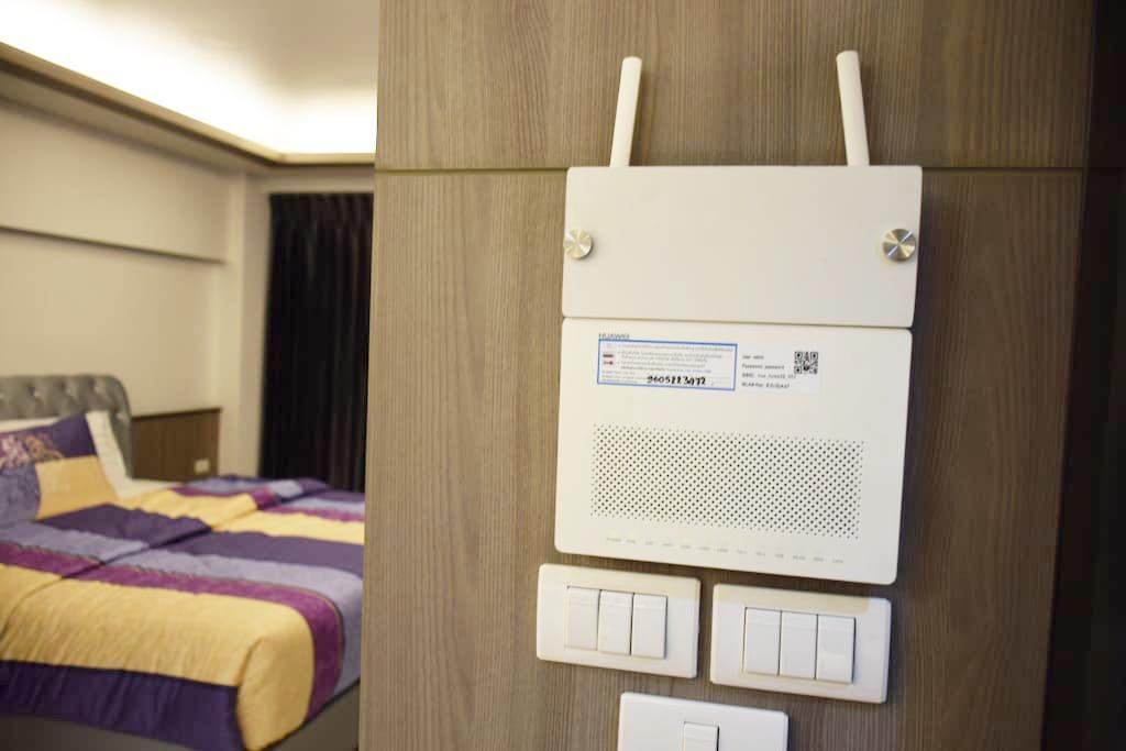 Family Suite Room Pratunam Бангкок Екстер'єр фото